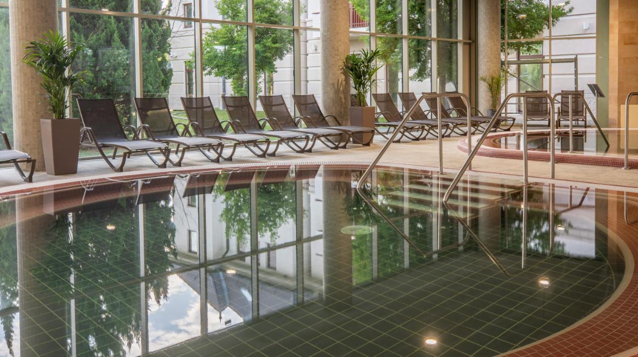 Greenfield Hotel Golf & Spa Buk Bagian luar foto