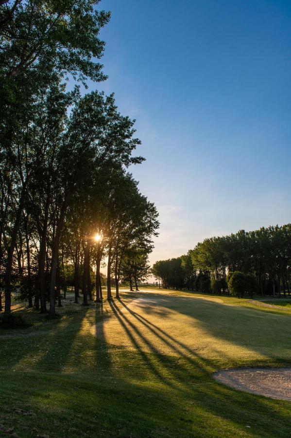 Greenfield Hotel Golf & Spa Buk Bagian luar foto