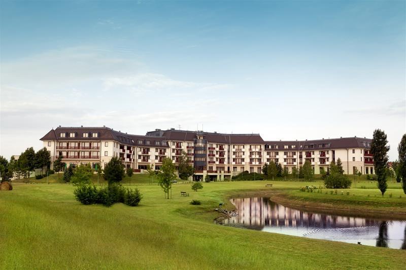 Greenfield Hotel Golf & Spa Buk Bagian luar foto